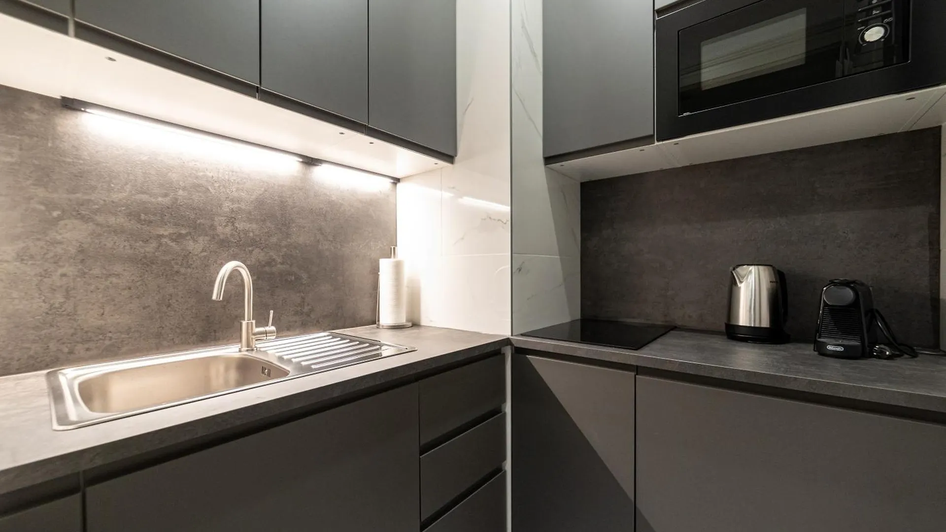 Kozmo Residences Budapest Hotel